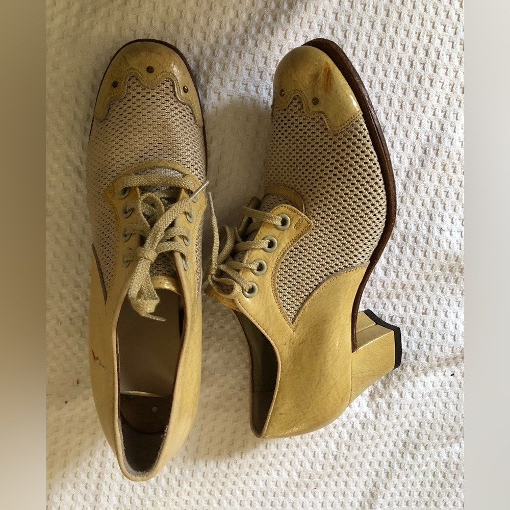 Vintage 30’s Oxford Summer Heels